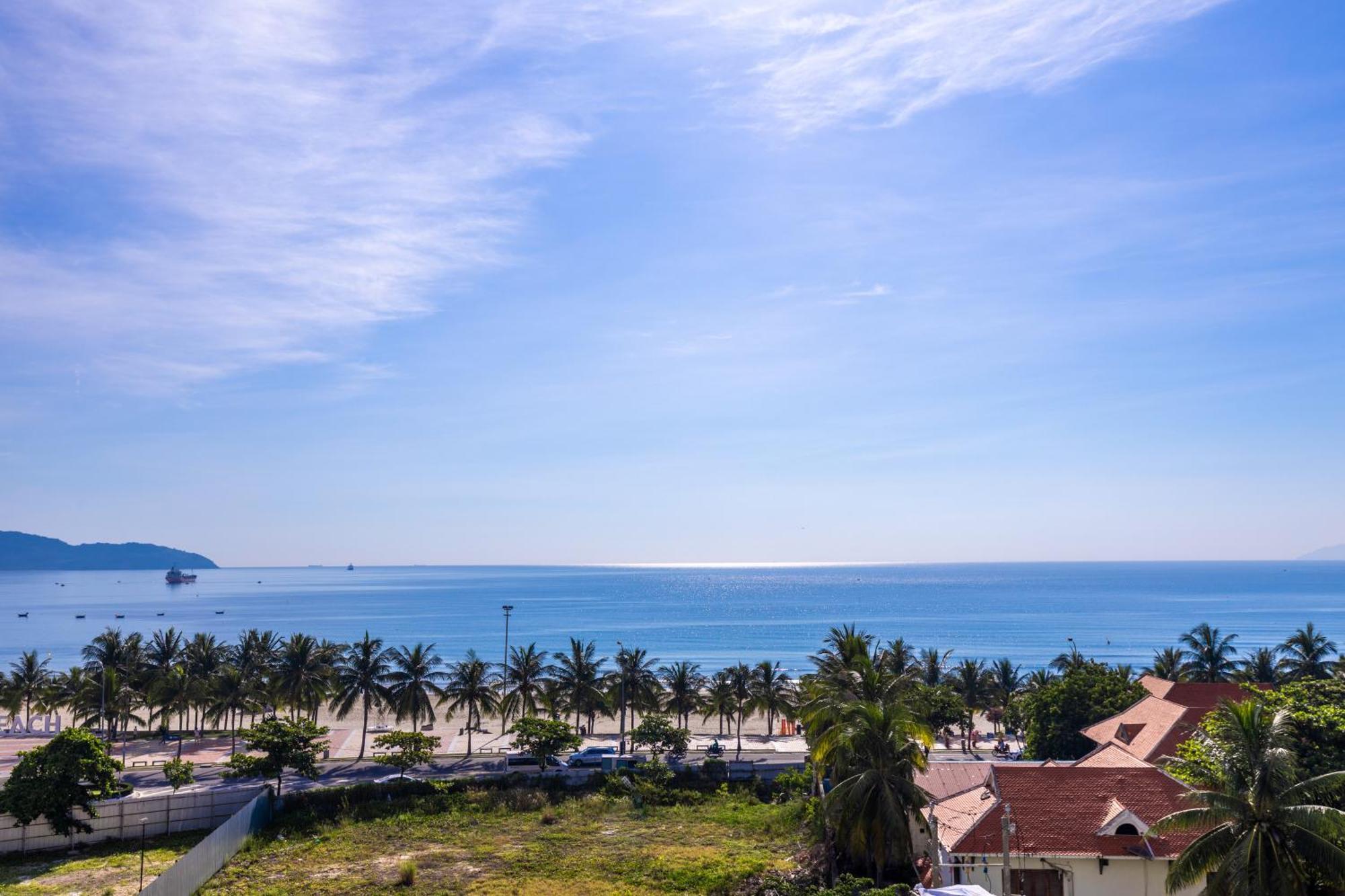 Jbay Beachfront Boutique Hotel Da Nang Exterior foto